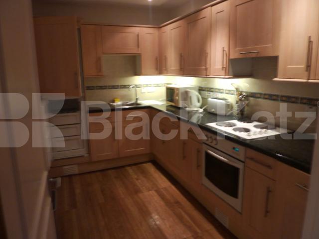 			MUST SEE!, 2 Bedroom, 1 bath, 1 reception Flat			 Devonshire Place, REGENTS PARK